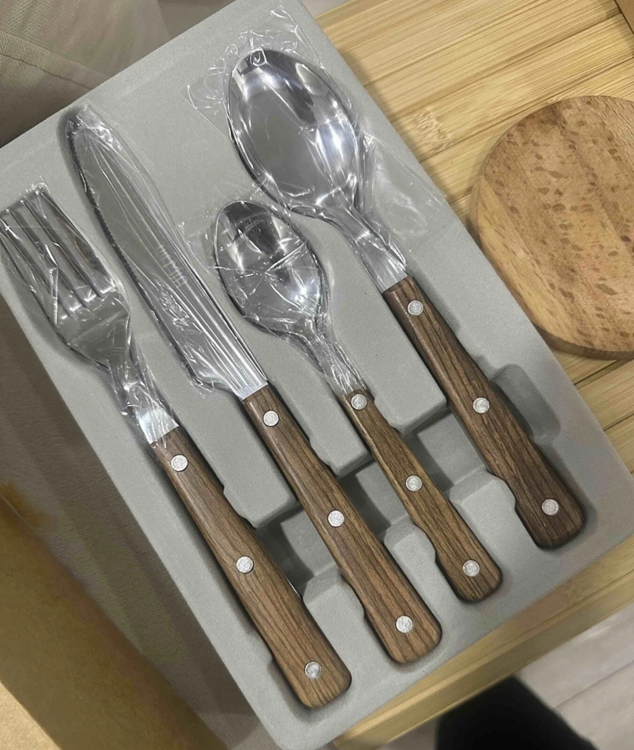 سرویس قاشق چنگال چوبی ۲۴ پارچه استیل ضدزنگ طرح وودی ترکیه