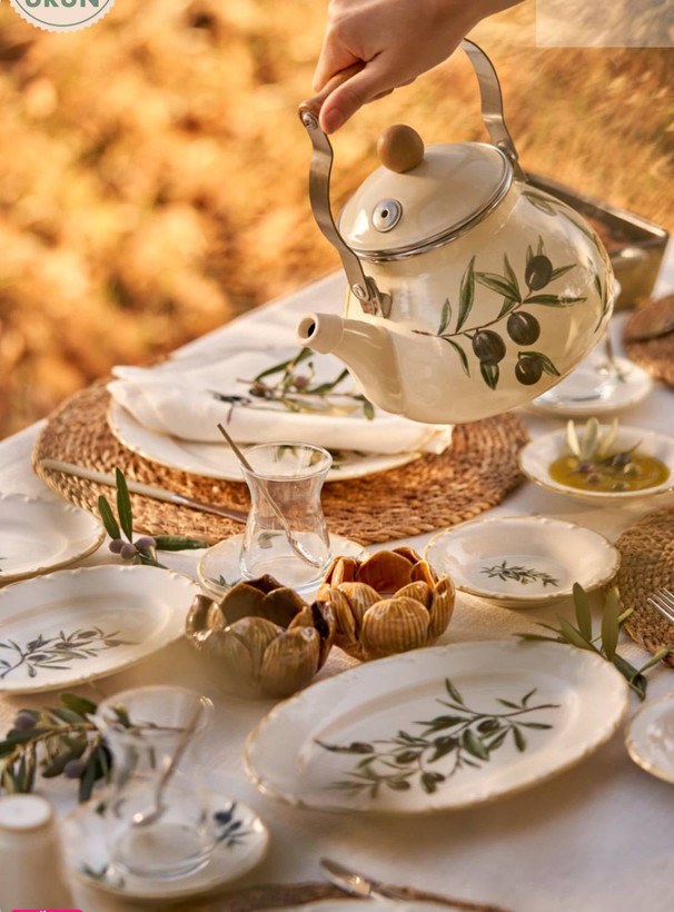 سرویس صبحانهخوری ۲۶ پارچه چینی از سری «Olive»