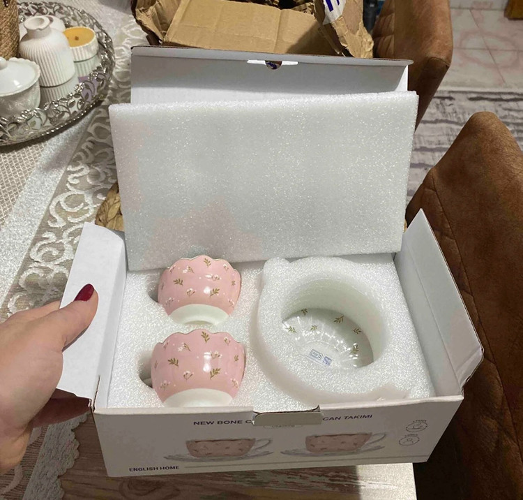 ست فنجان قهوه ۴ پارچه انگلیش هوم مدل Purepetal New Bone China با نعلبکی شیشهای