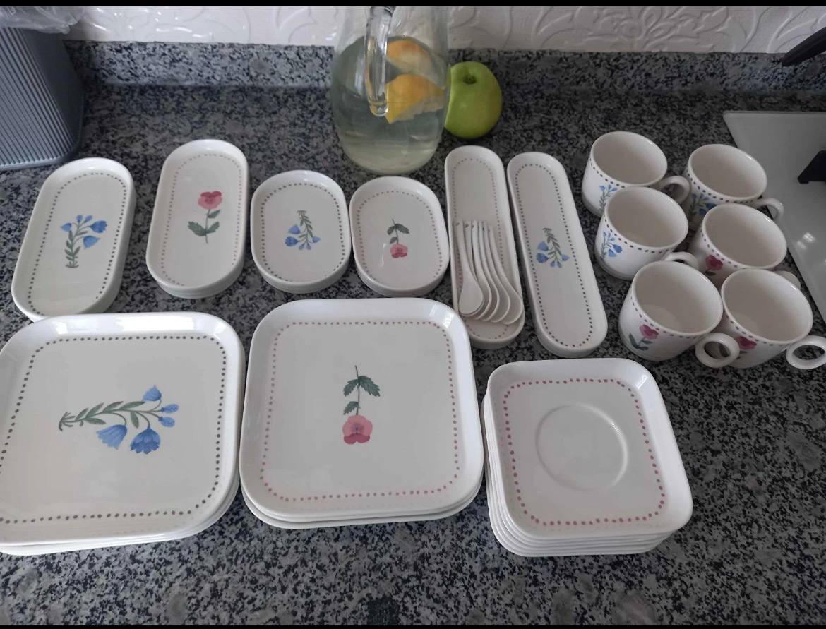 سرویس صبحانه‌خوری ۶ نفره چینی مدل ویولا